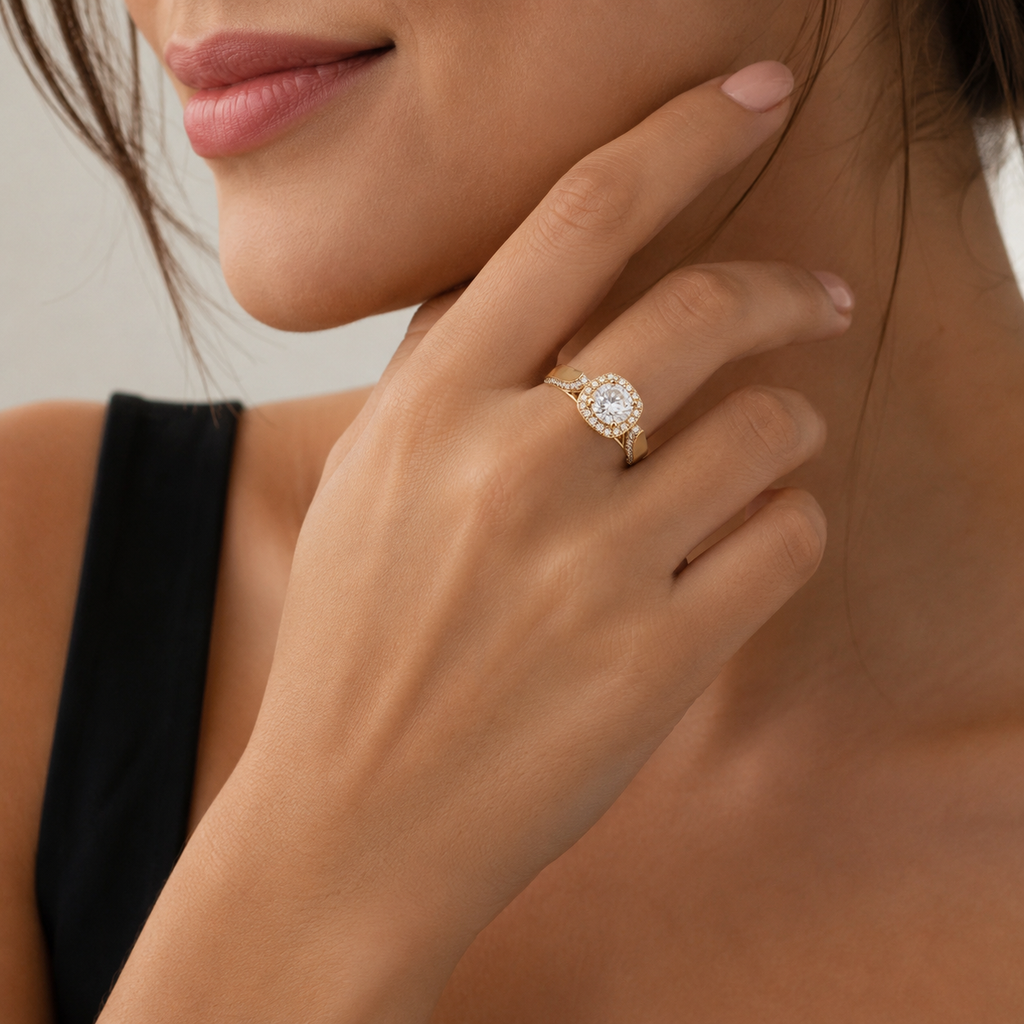 Halo Diamond Ring – Timeless Sparkle